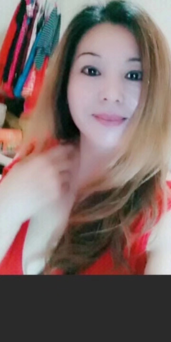 中华小区东北少妇爽歪歪